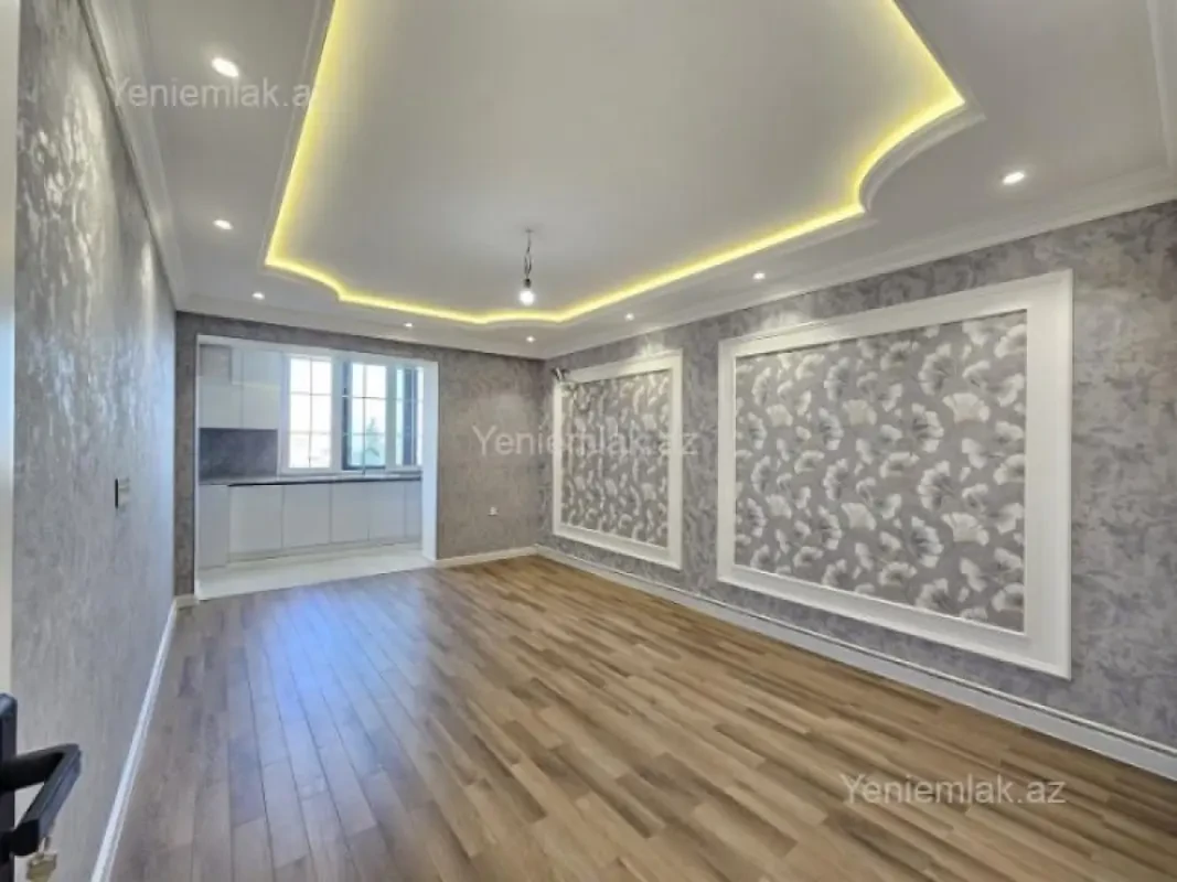 Satılır 3 otaqlı köhnə tikili 80 m²