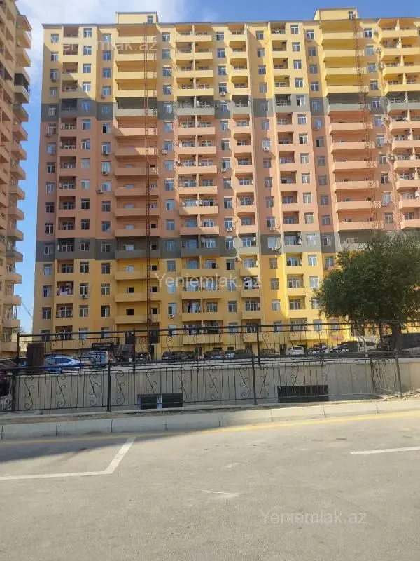 Satılır 3 otaqlı yeni tikili 76 m²