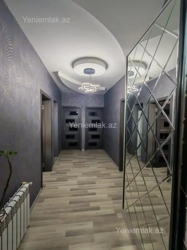 Satılır 4 otaqlı həyət evi 230 m²