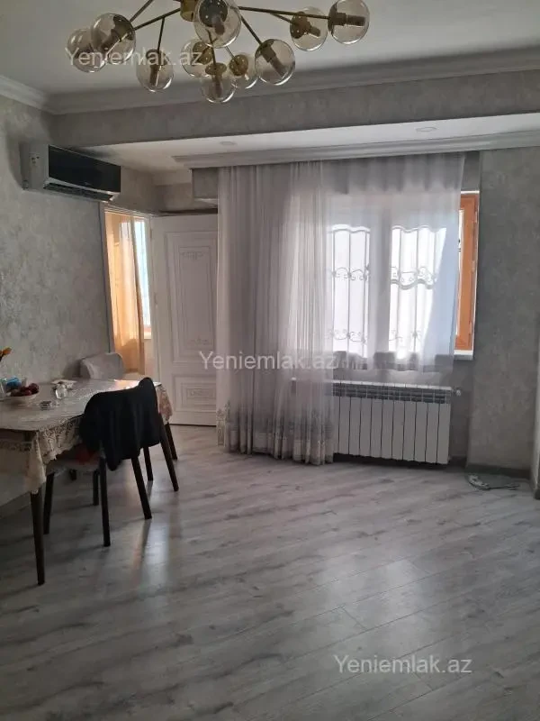 Satılır 2 otaqlı yeni tikili 60 m²