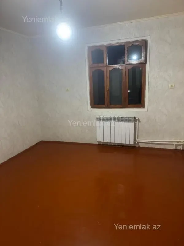 Satılır 1 otaqlı köhnə tikili