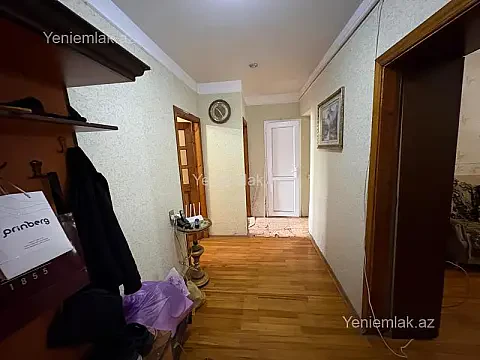 Satılır 3 otaqlı köhnə tikili 80 m² — Bakı, Nizami 3 otaq 80.00 m²