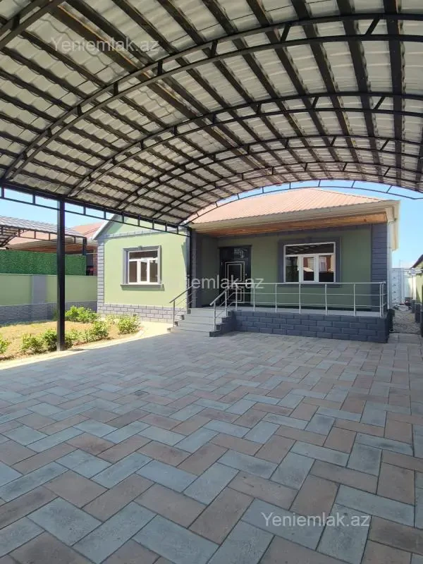 Satılır 3 otaqlı həyət evi 100 m²