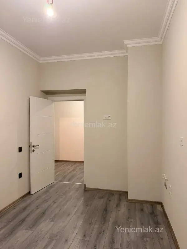 Satılır 2 otaqlı yeni tikili 68 m²