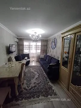 Satılır 3 otaqlı köhnə tikili 70 m² — Sumqayıt, 5-ci mikrorayon 3 otaq 70.00 m²