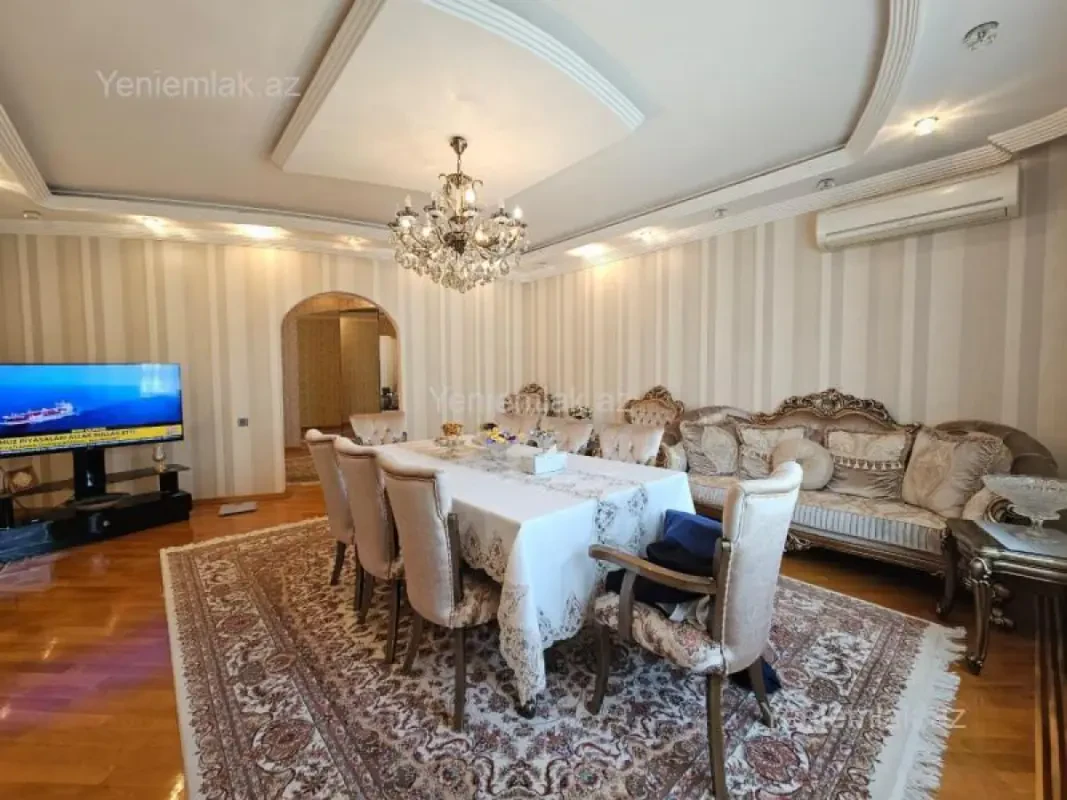 Satılır 3 otaqlı yeni tikili 140 m²