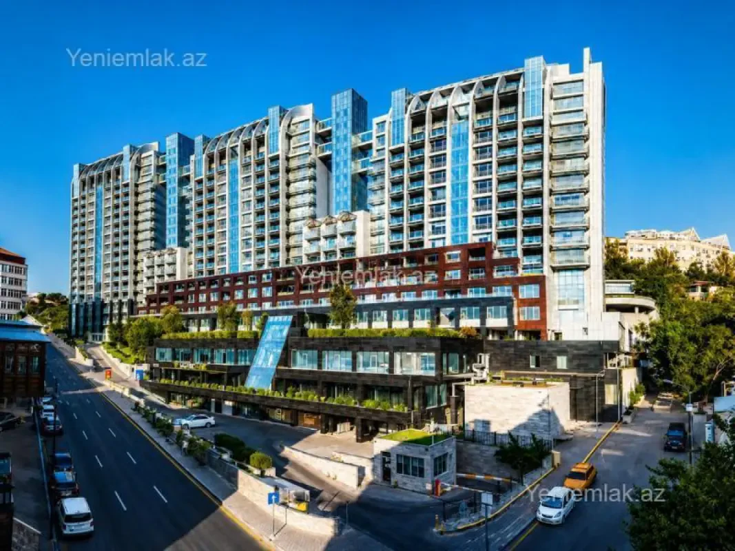 Satılır 2 otaqlı yeni tikili 101 m²