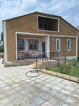 Satılır 3 otaqlı həyət evi 120 m² — Sumqayıt 3 otaq 120.00 m²