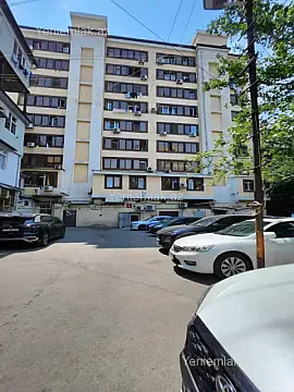 Satılır 3 otaqlı köhnə tikili 85 m² — Bakı, Nərimanov 3 otaq 85.00 m²
