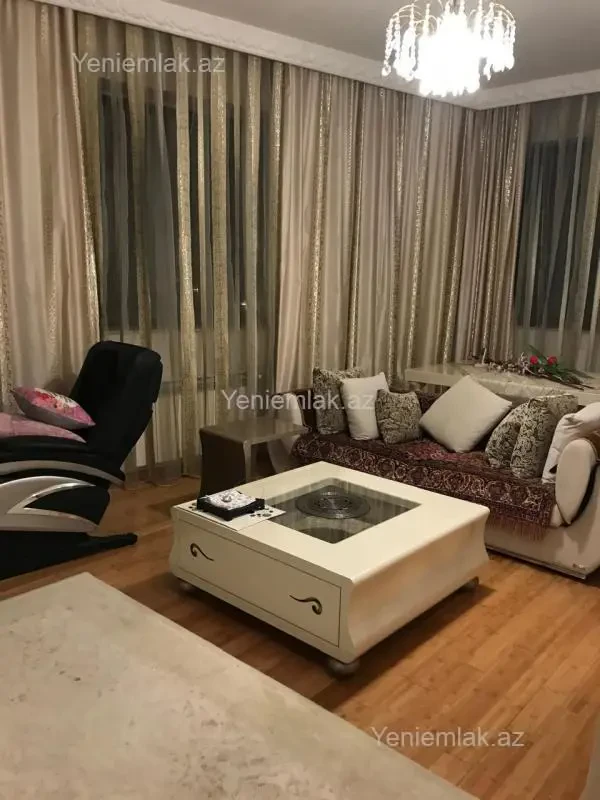 Satılır 2 otaqlı yeni tikili 98 m²