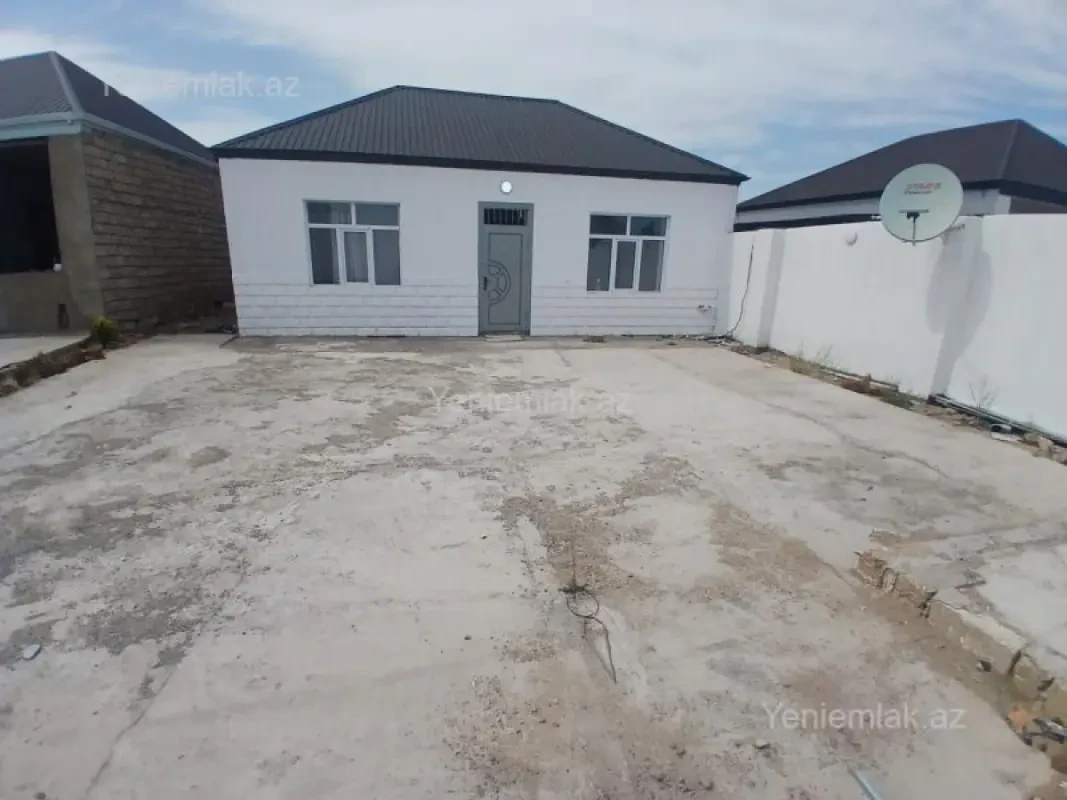 Satılır 3 otaqlı həyət evi 65 m²