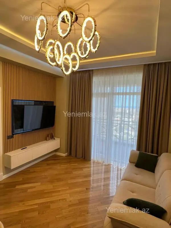 Satılır 2 otaqlı yeni tikili 87 m²