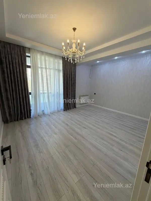 Satılır 2 otaqlı yeni tikili 96 m²