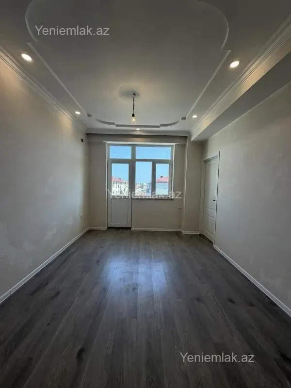 Satılır 3 otaqlı yeni tikili 73 m²