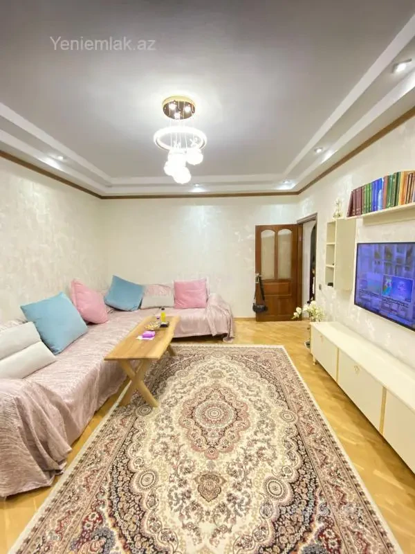 Satılır 3 otaqlı köhnə tikili 76 m²