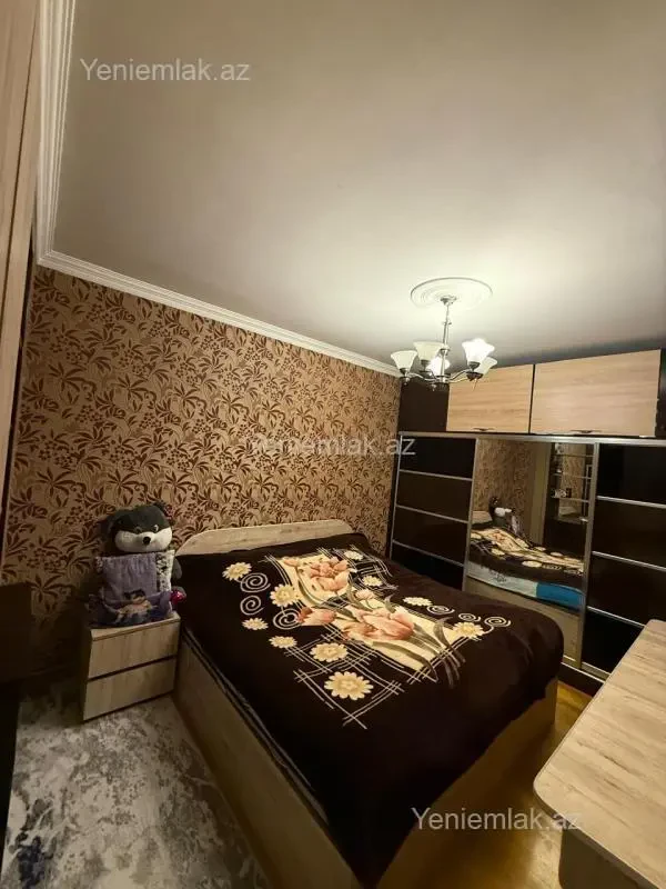Satılır 3 otaqlı yeni tikili 76 m²