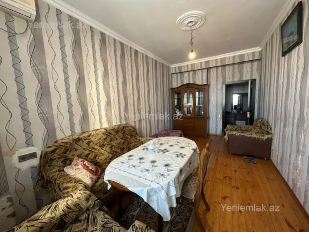 Satılır 2 otaqlı yeni tikili 50 m²