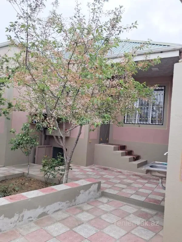 Satılır 3 otaqlı həyət evi 75 m²