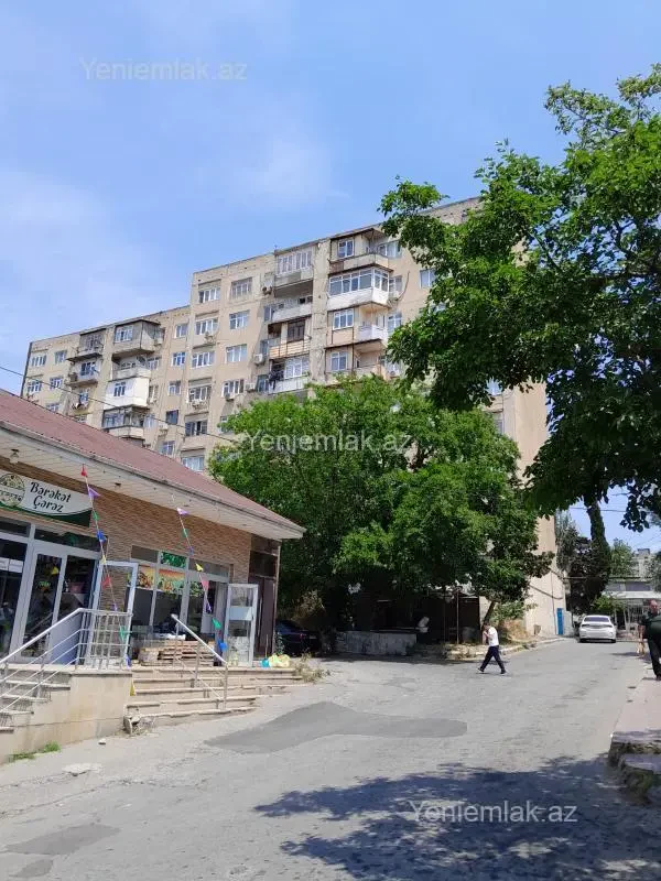 Satılır 3 otaqlı köhnə tikili 80 m²