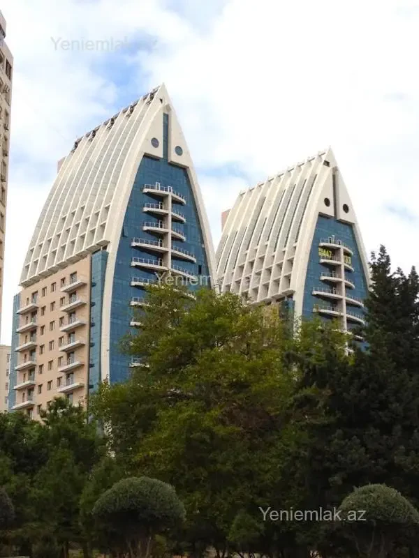 Satılır 3 otaqlı yeni tikili 148 m²