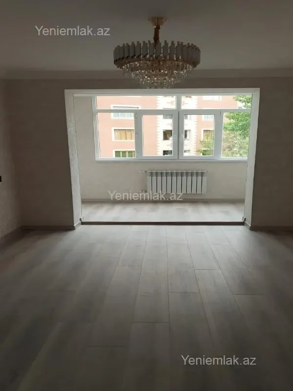 Satılır 2 otaqlı köhnə tikili 55 m²