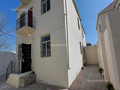 Satılır 4 otaqlı həyət evi 105 m² — Bakı, Binəqədi 4 otaq 105.00 m²