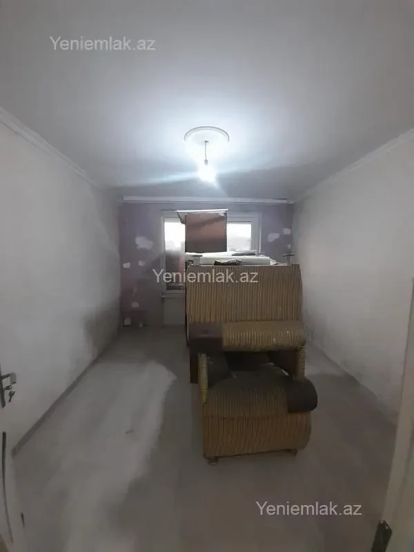 Satılır 2 otaqlı köhnə tikili 48 m²