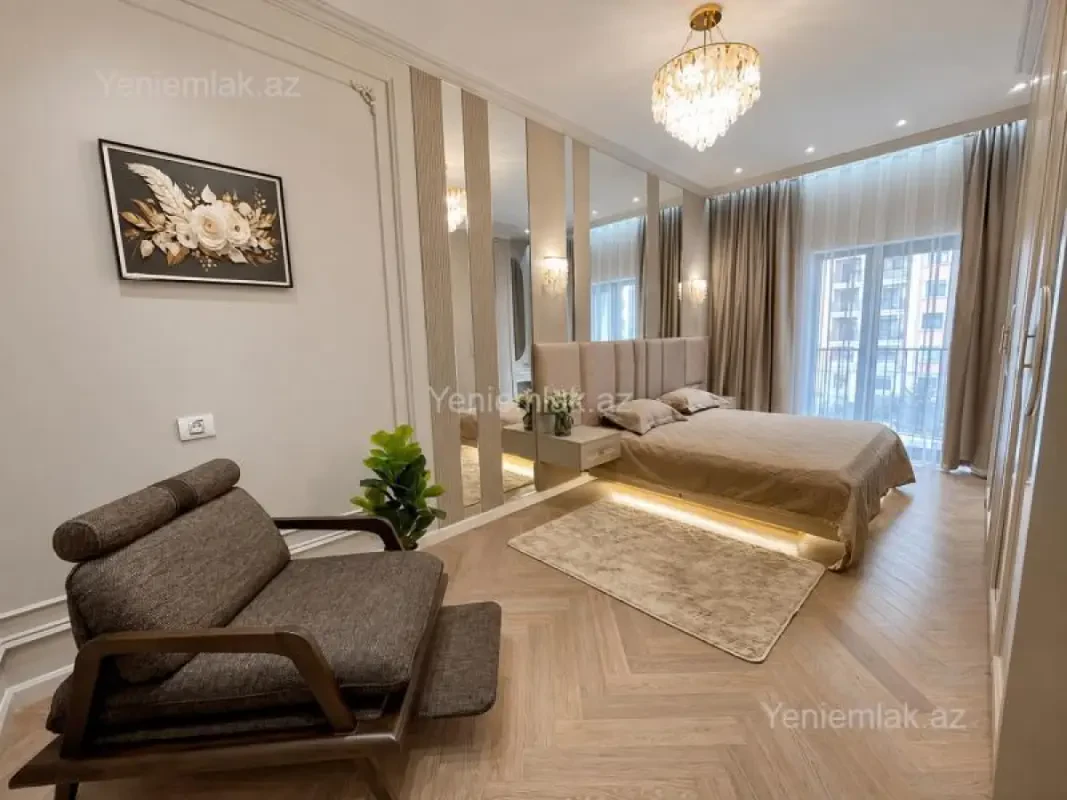 Satılır 3 otaqlı yeni tikili 95 m²