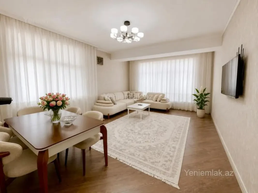 Satılır 3 otaqlı yeni tikili 120 m²