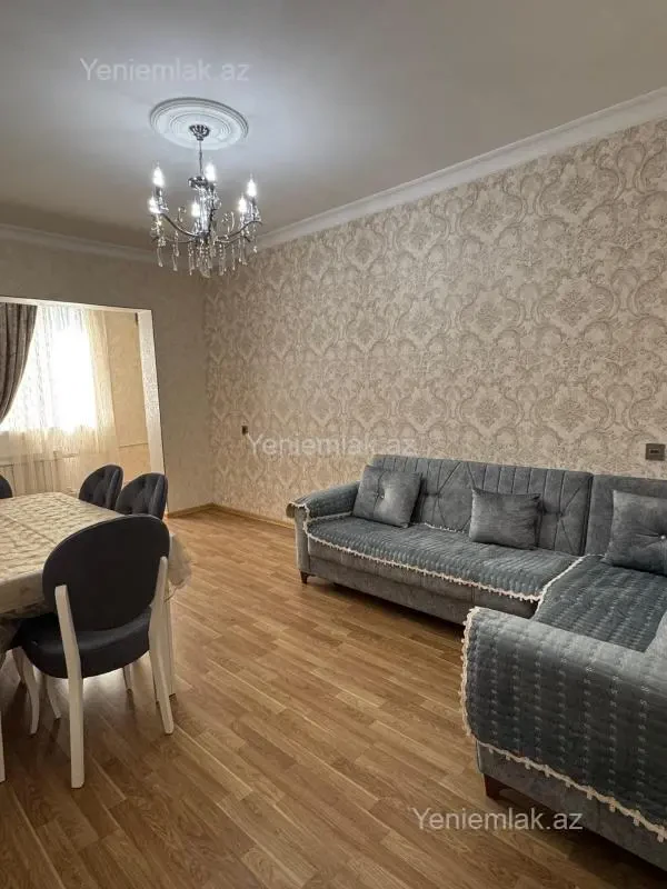Satılır 3 otaqlı köhnə tikili 85 m²