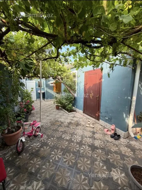 Satılır 4 otaqlı həyət evi 115 m²