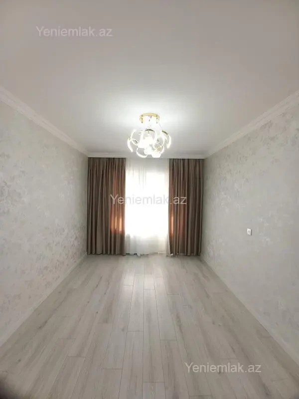 Satılır 3 otaqlı köhnə tikili 85 m²