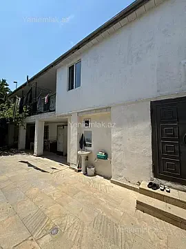 Satılır 8 otaqlı həyət evi 130 m² — Sumqayıt 8 otaq 130.00 m²