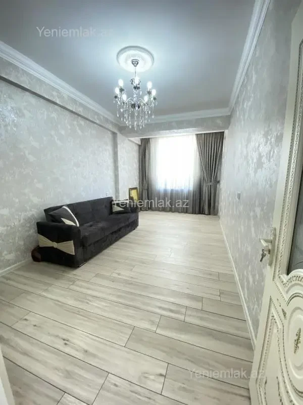 Satılır 3 otaqlı yeni tikili 56 m²