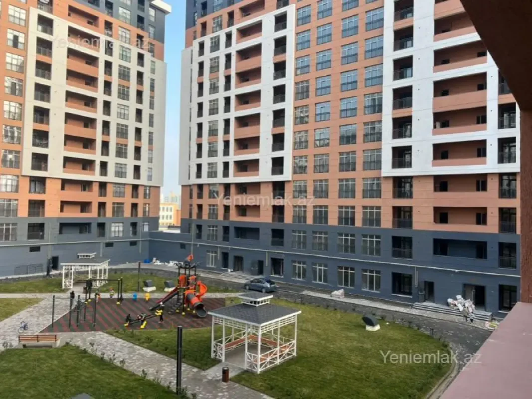 Satılır 2 otaqlı yeni tikili 76 m²