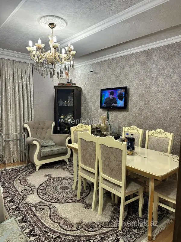 Satılır 3 otaqlı yeni tikili 70 m²