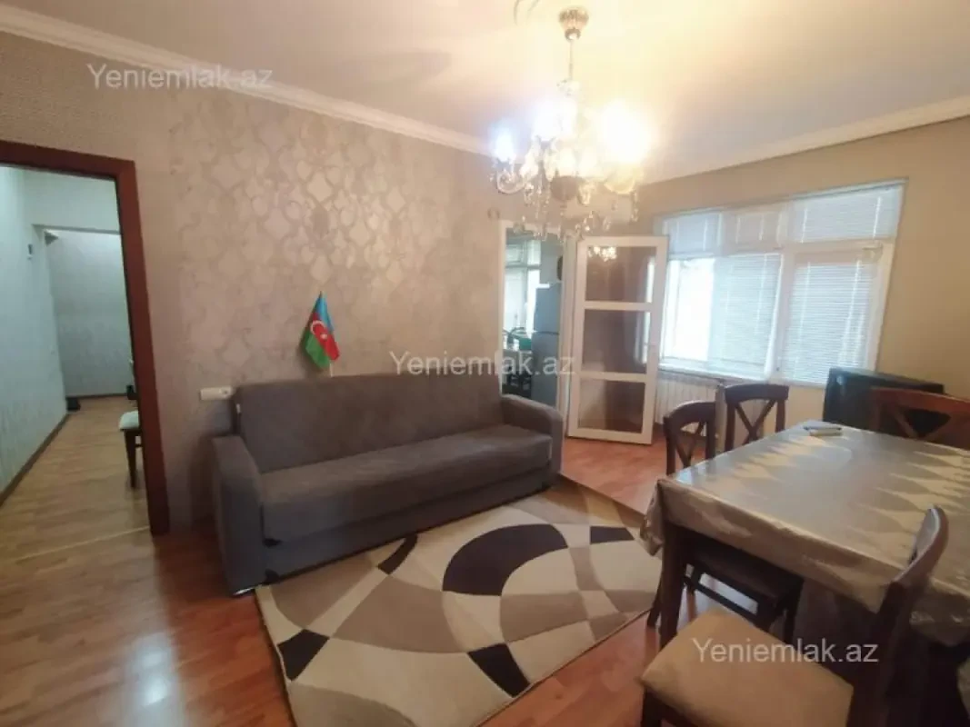 Satılır 2 otaqlı köhnə tikili 58 m²