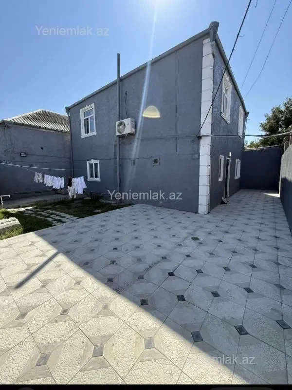 Satılır 4 otaqlı həyət evi 120 m²