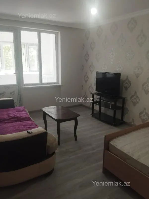 Satılır 1 otaqlı köhnə tikili 31 m²