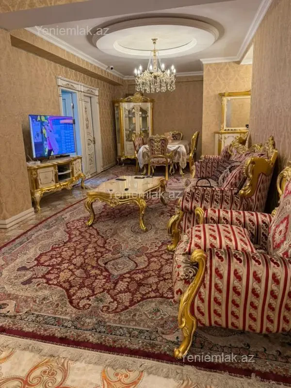 Satılır 4 otaqlı yeni tikili 145 m²