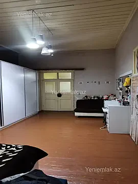 Satılır 3 otaqlı köhnə tikili 100 m² — Bakı, Səbail 3 otaq 100.00 m²