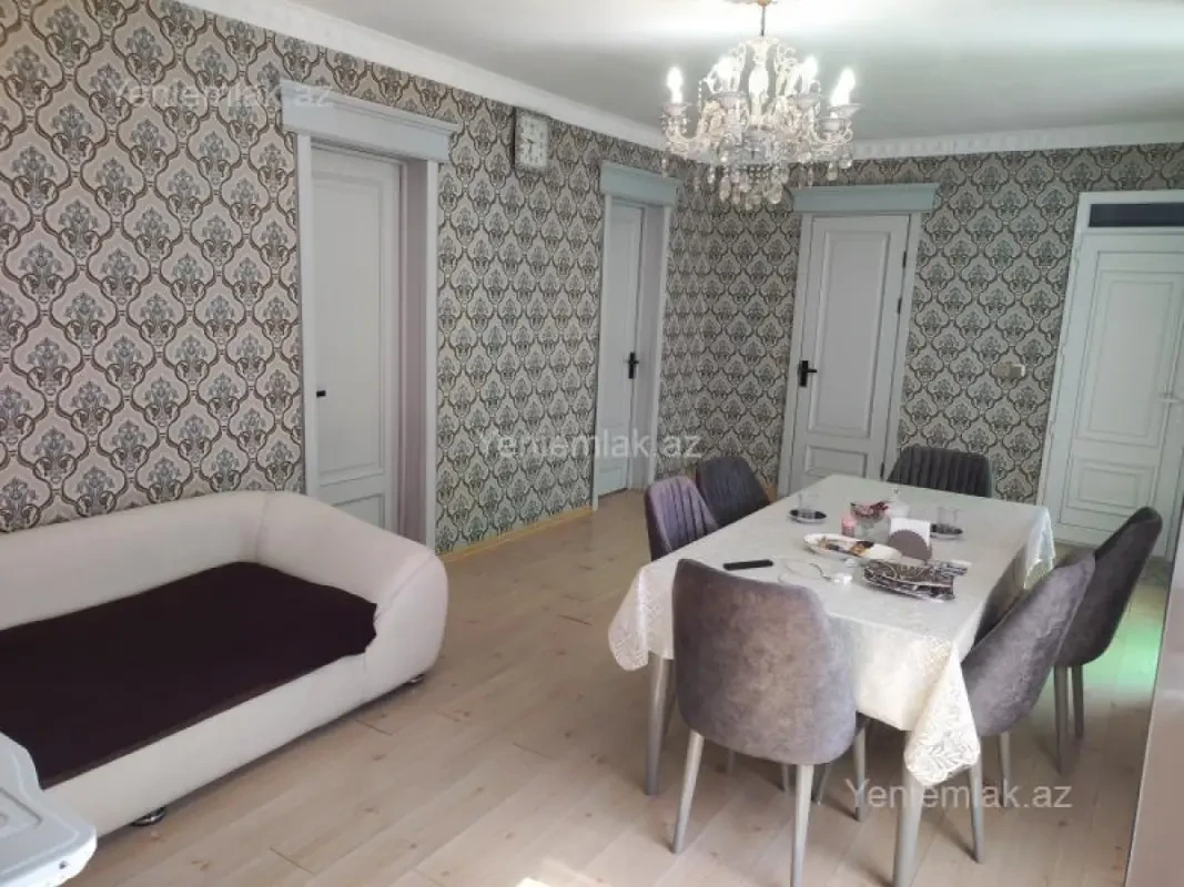 Satılır 3 otaqlı həyət evi 100 m²