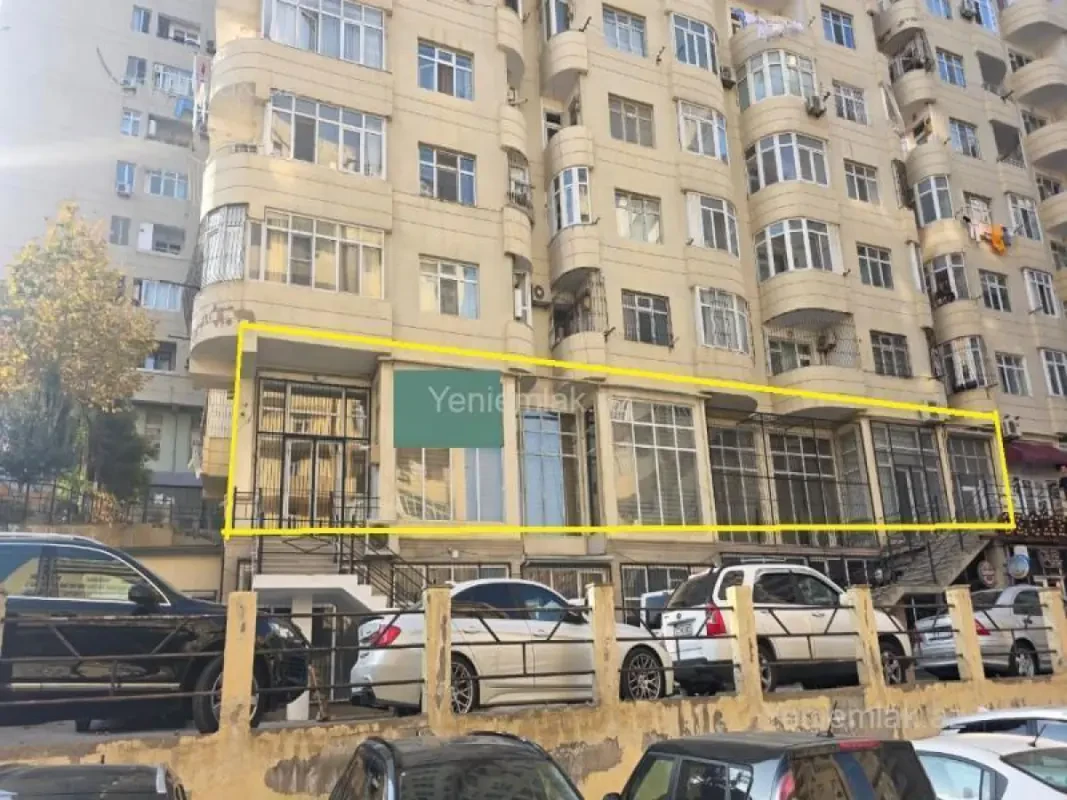 Satılır 8 otaqlı obyekt 350 m²