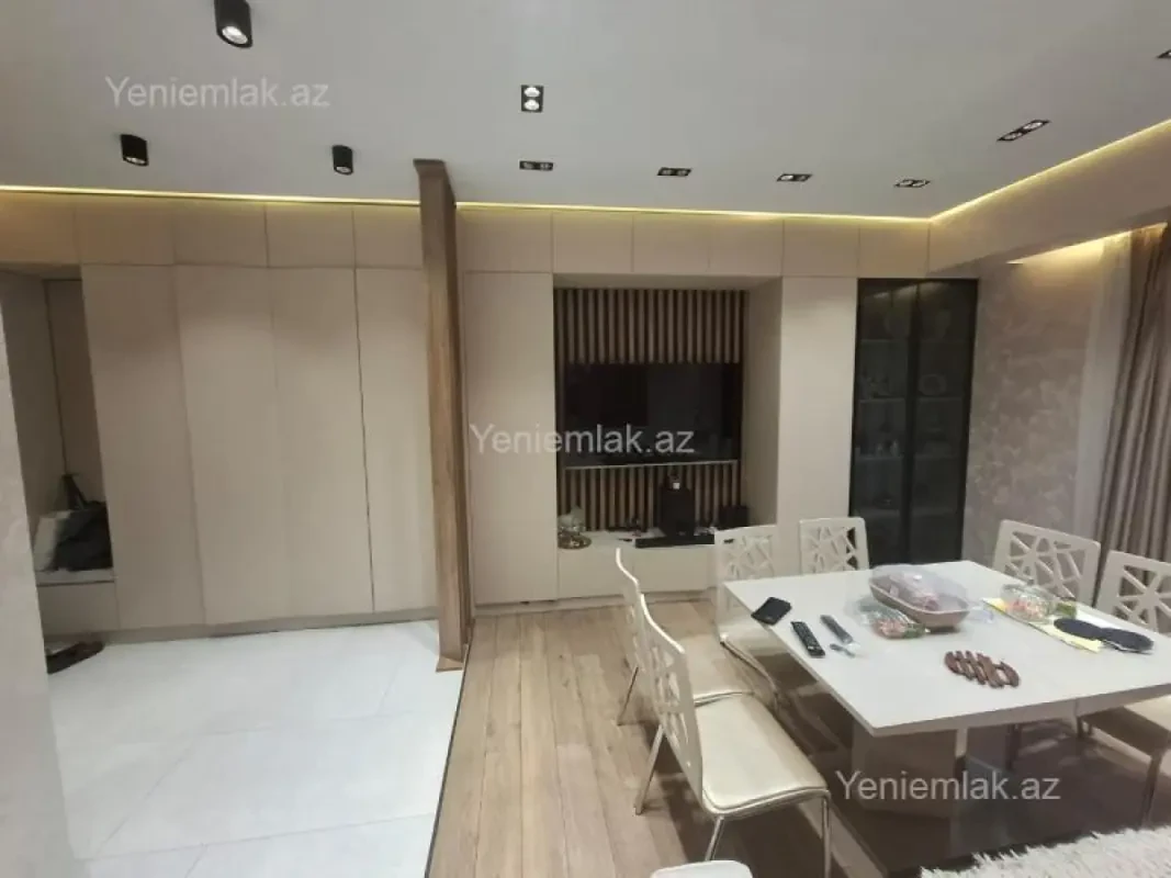 Satılır 2 otaqlı yeni tikili 54 m²