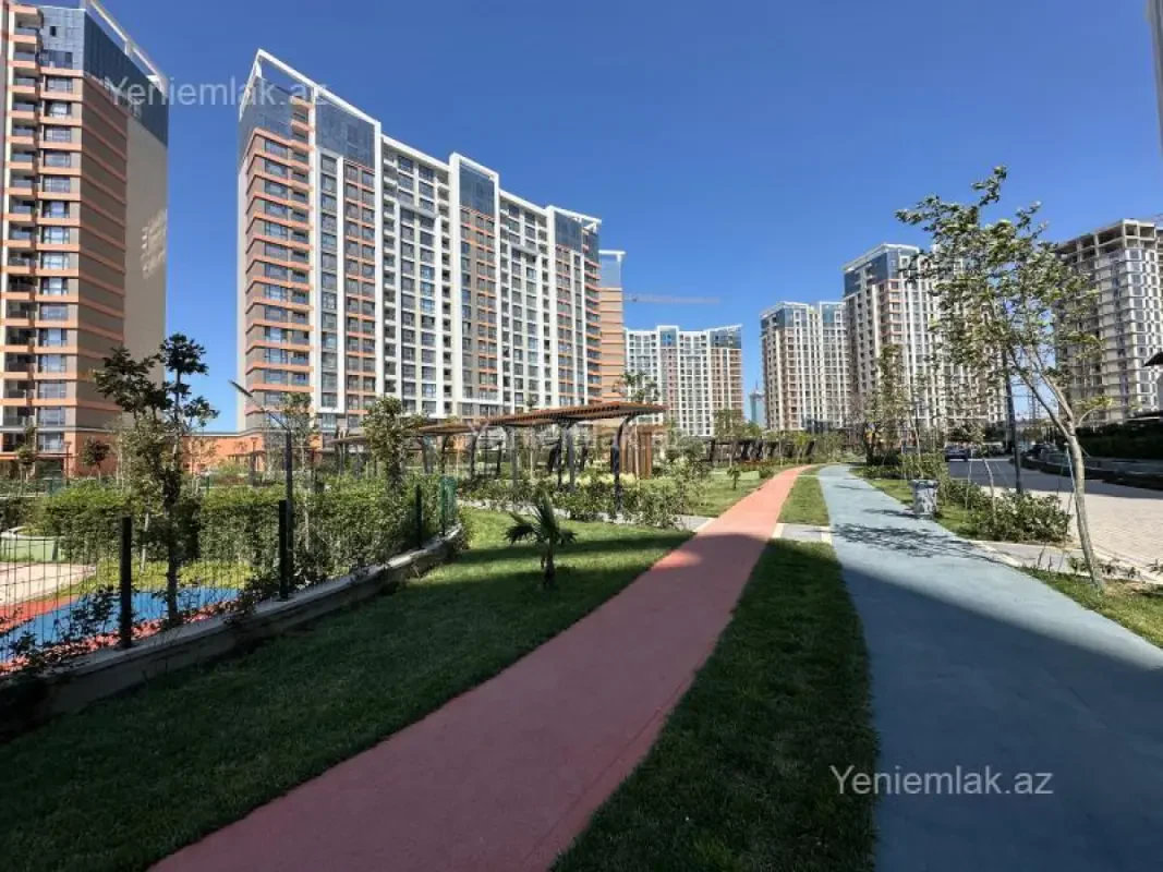 Satılır 4 otaqlı yeni tikili 121 m²