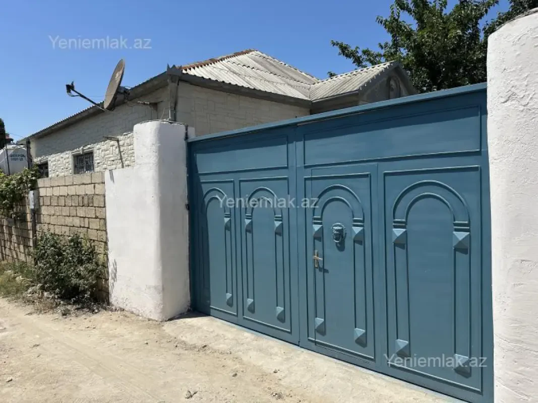 Satılır 5 otaqlı həyət evi 120 m²