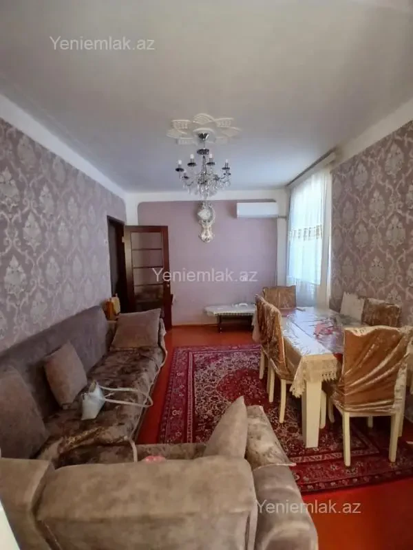 Satılır 1 otaqlı köhnə tikili 34 m²