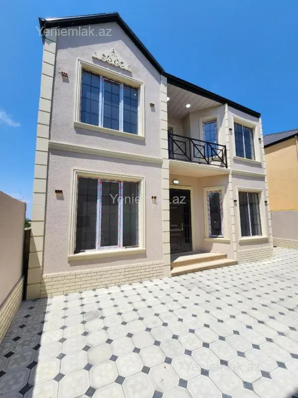 Satılır 4 otaqlı həyət evi 160 m²