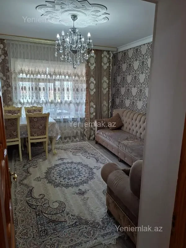 Satılır 3 otaqlı köhnə tikili 70 m²