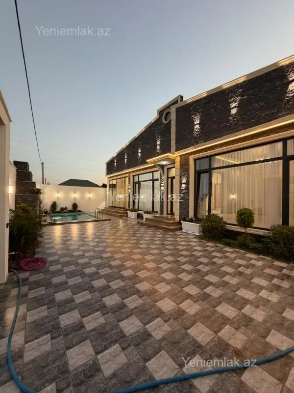 Satılır 4 otaqlı həyət evi 170 m²